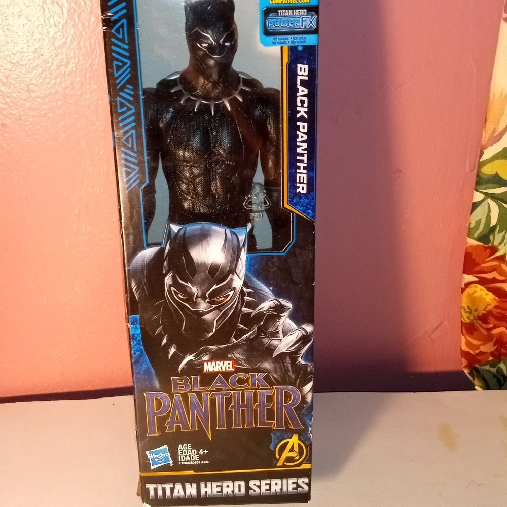 Marvel Black Panther full size action figure, FOR AGES 4 AND UP! Marvel